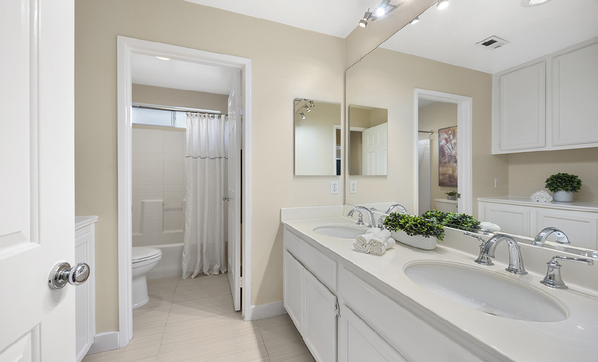 20335 Herbshey Circle, Yorba Linda CA: 