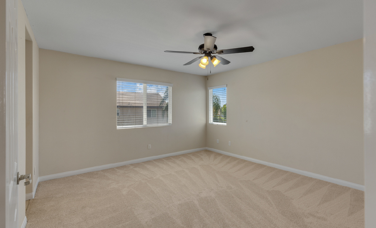 12911 Castle Road, Eastvale CA: 