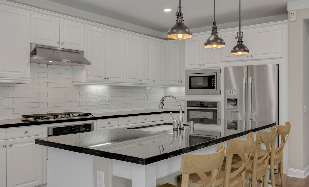5072 S Centennial Circle, Ontario CA: 