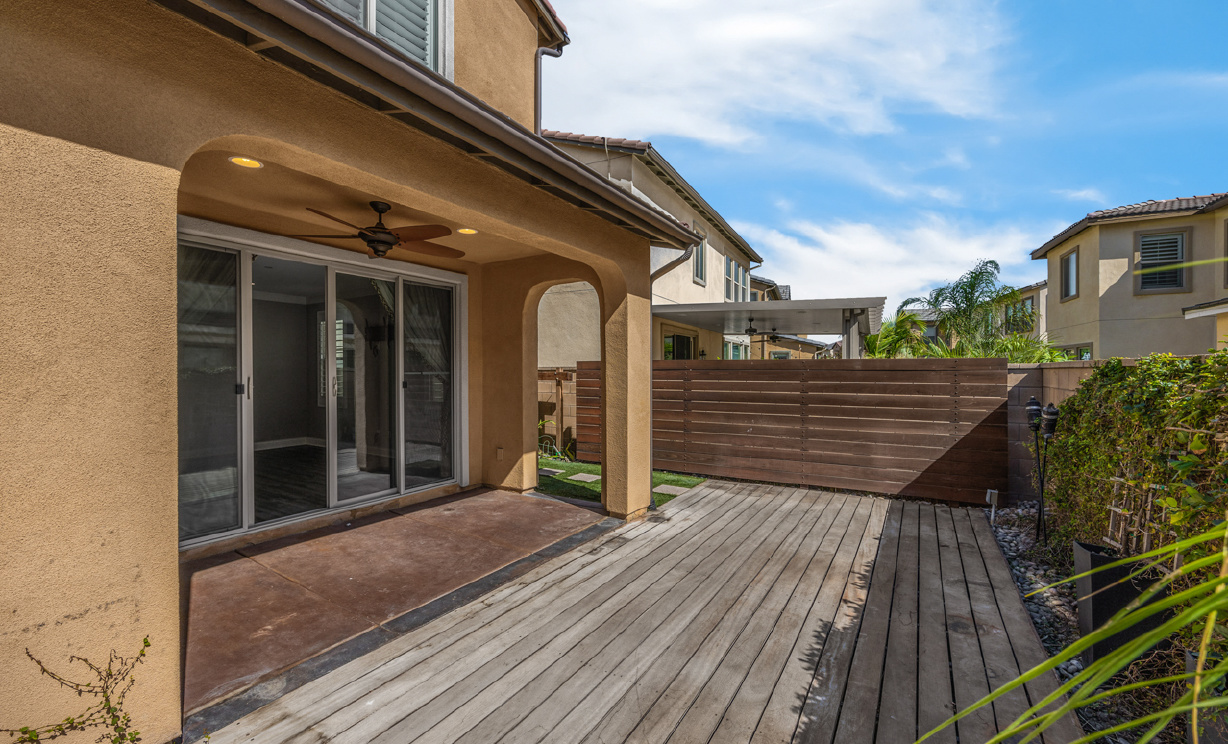 5072 S Centennial Circle, Ontario CA: 