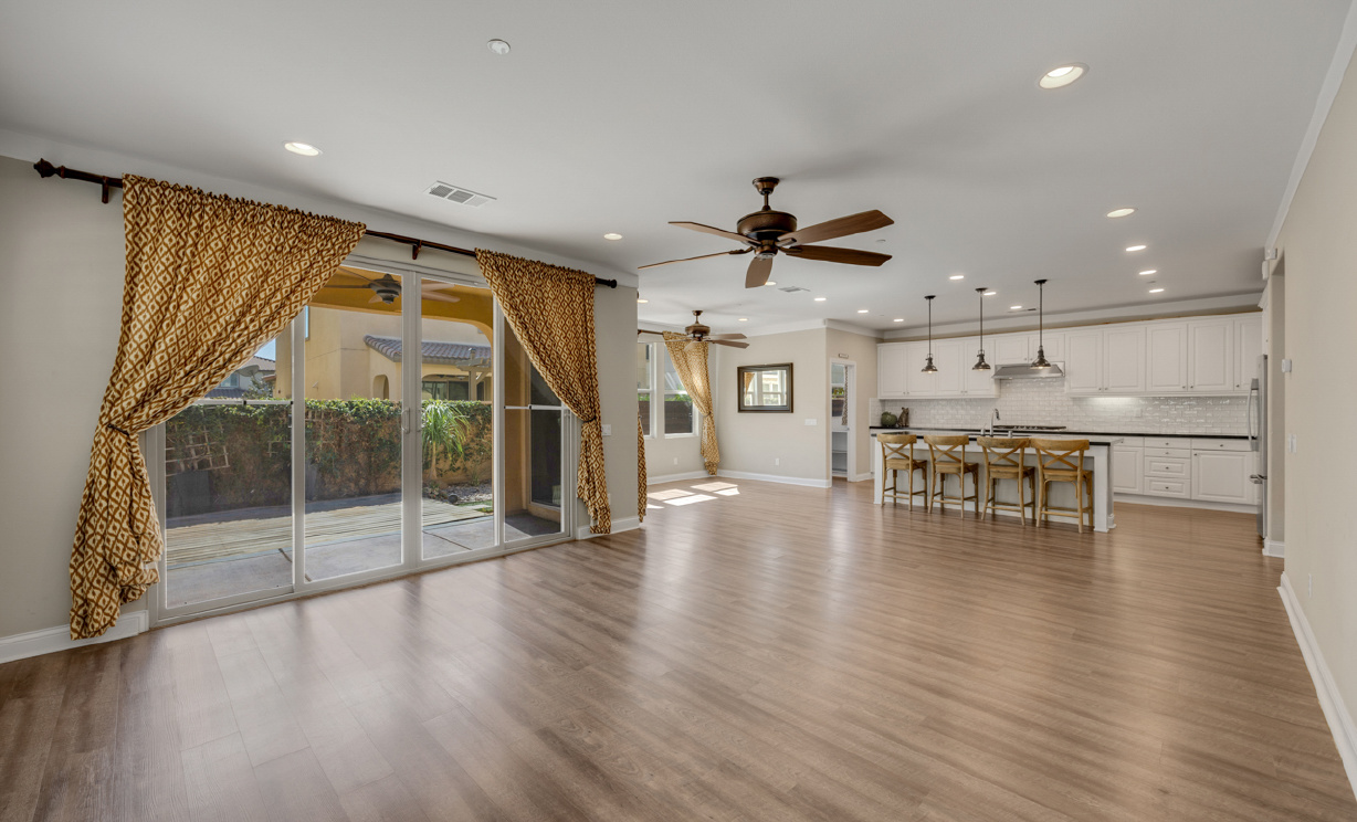 5072 S Centennial Circle, Ontario CA: 