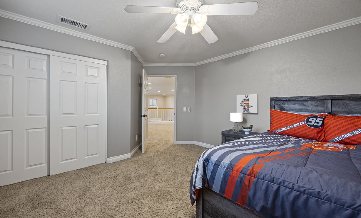 1065 Nighthawk Circle, Corona CA: 