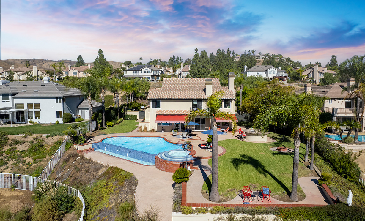 26950 Abbey Glen Dr, Yorba Linda CA: 