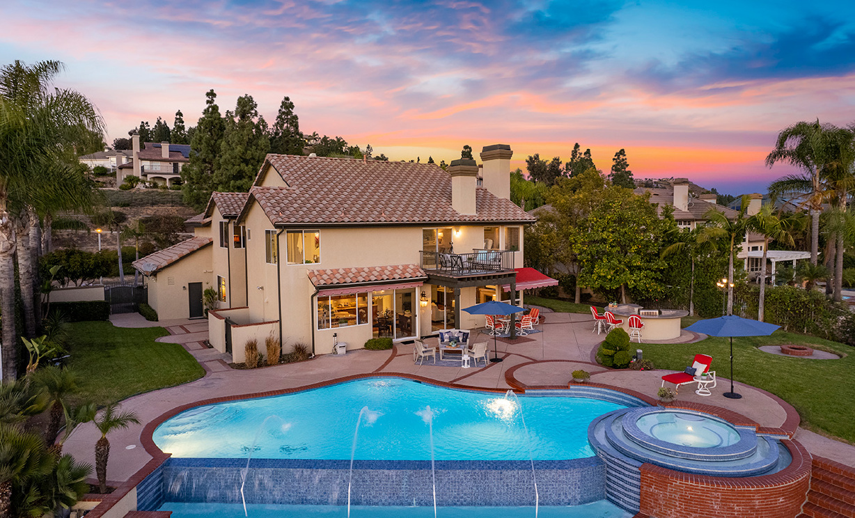 26950 Abbey Glen Dr, Yorba Linda CA: 