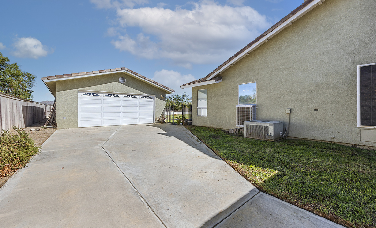 29248 San Jacinto, Nuevo CA: 