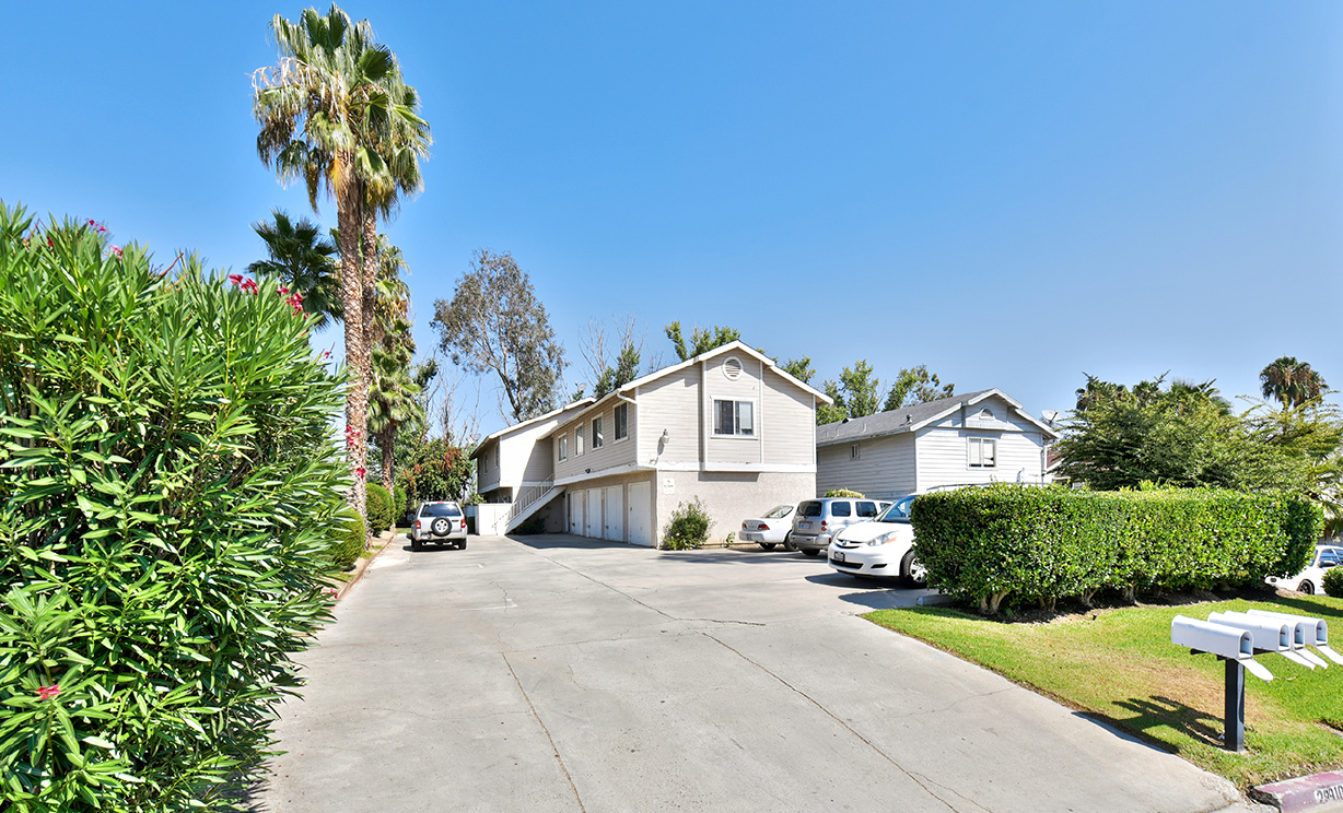 28910 Calle Del Lago, Murrieta CA: 