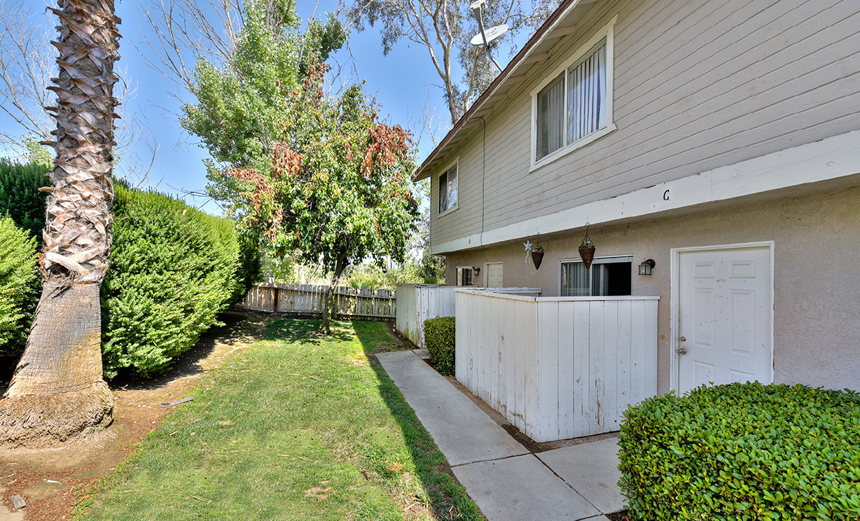 28910 Calle Del Lago, Murrieta CA: 