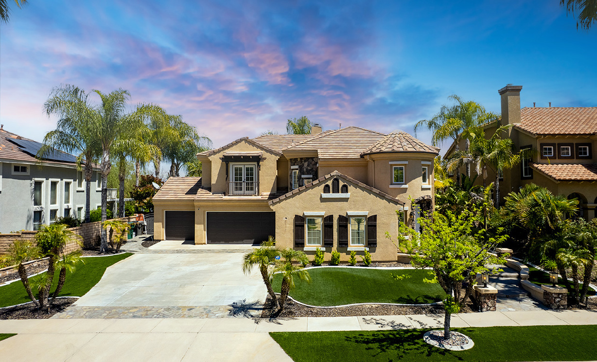 4453 Signature Dr, Corona CA: 