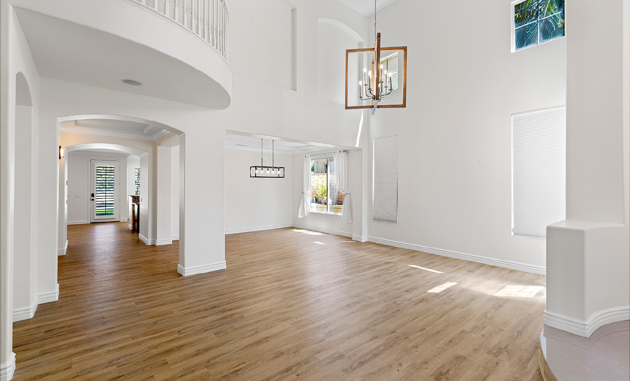 4453 Signature Dr, Corona CA: 