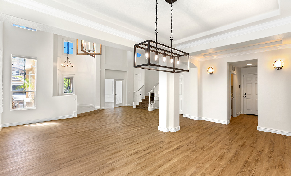 4453 Signature Dr, Corona CA: 
