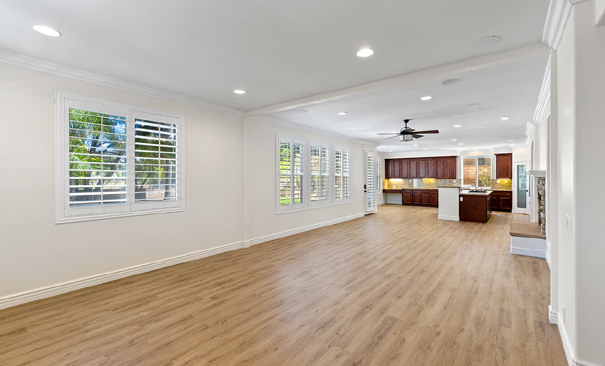 4453 Signature Dr, Corona CA: 