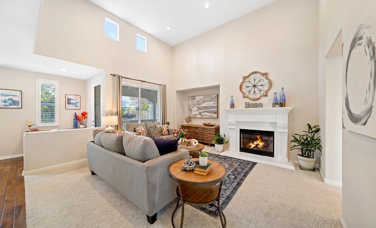 18933 Kentucky Downs Ln, Yorba Lida CA: 