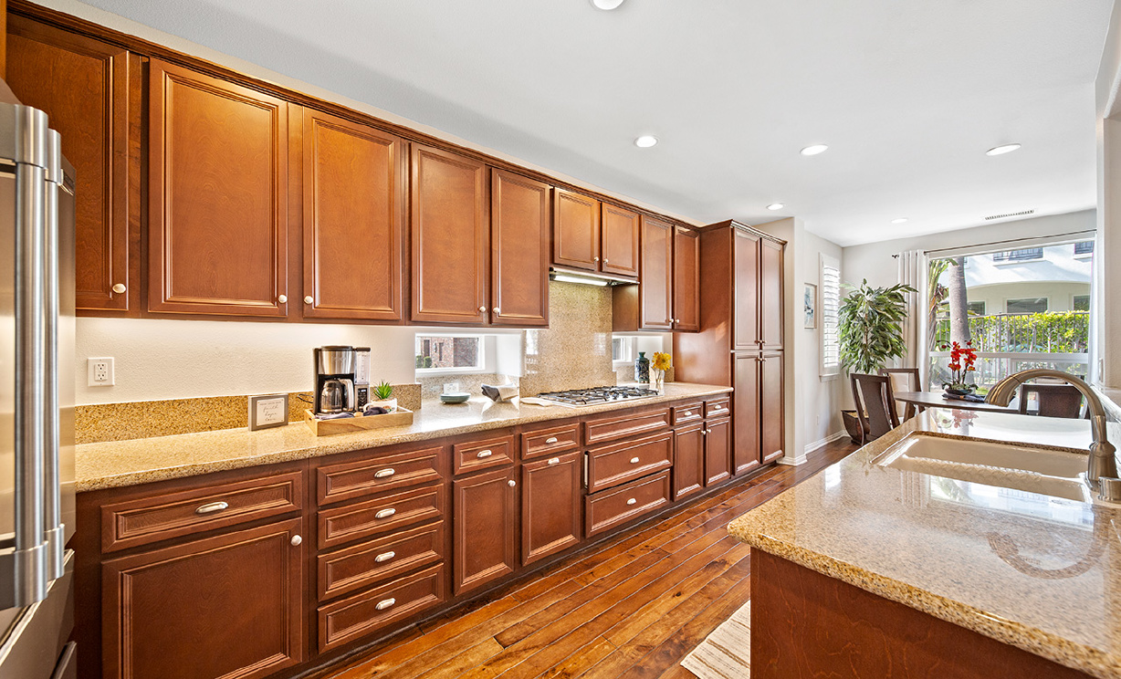18933 Kentucky Downs Ln, Yorba Lida CA: 
