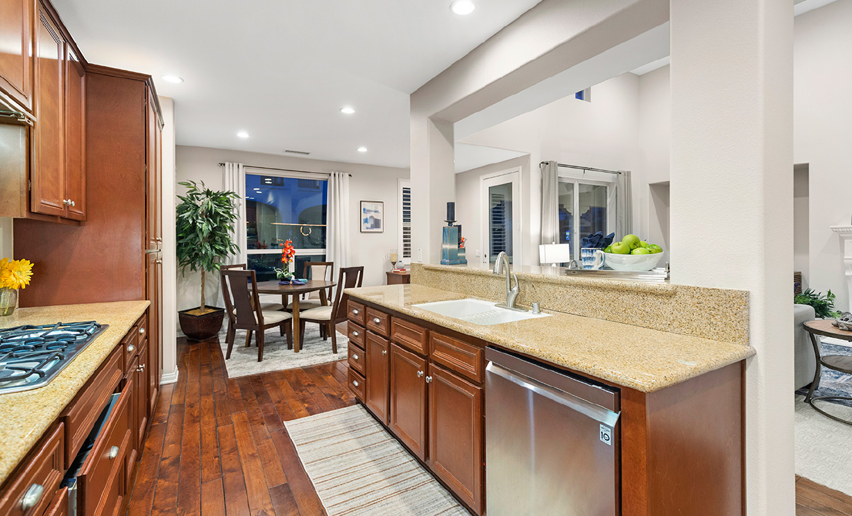 18933 Kentucky Downs Ln, Yorba Lida CA: 