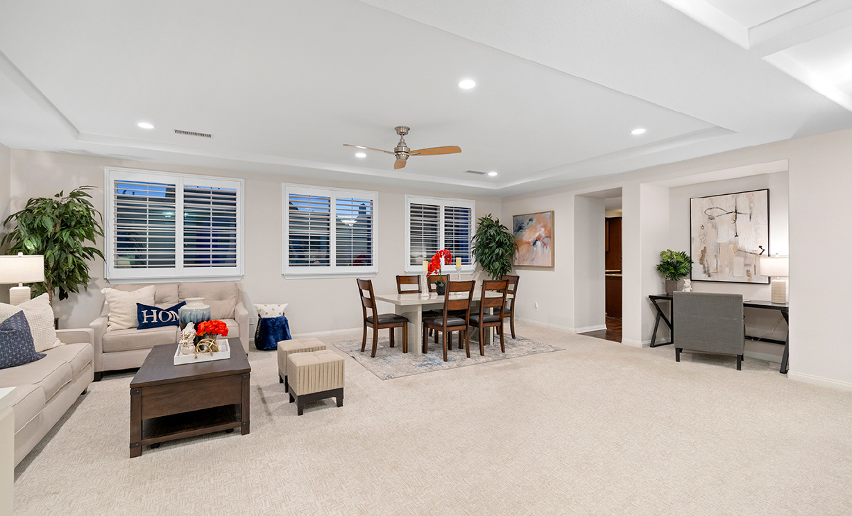 18933 Kentucky Downs Ln, Yorba Lida CA: 