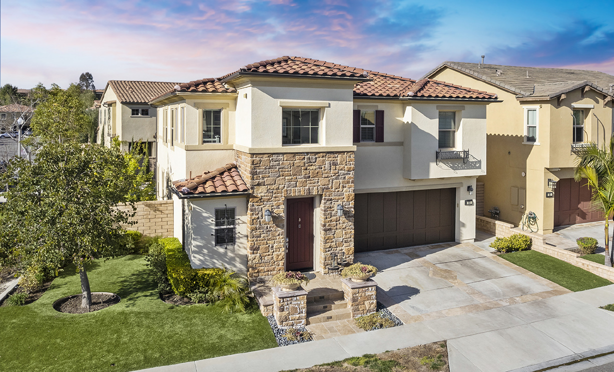 23 Morning Glory, Lake Forest CA: 