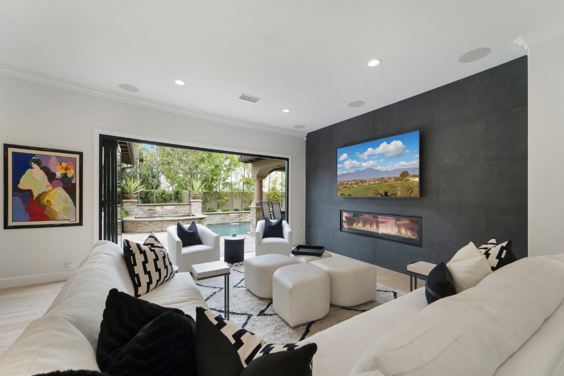 26 Landport, Newport Beach CA: 