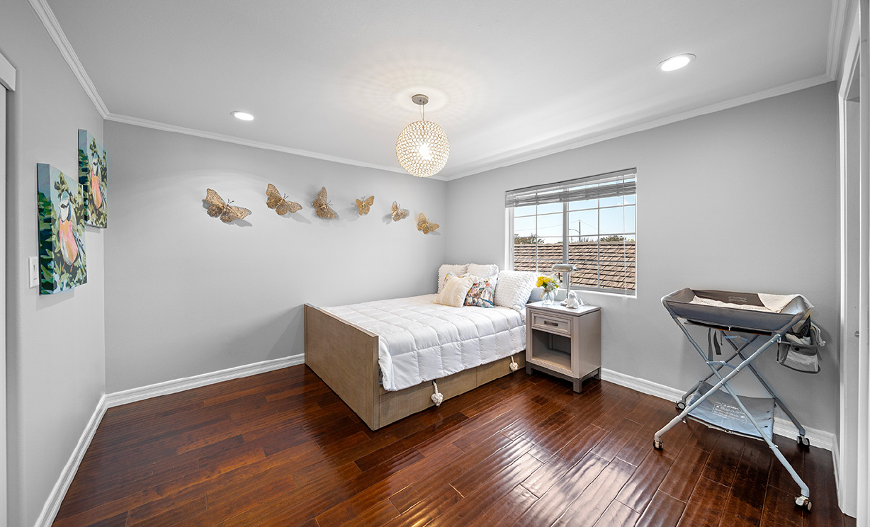 12102 Reagan St, Los Alamitos  CA: 
