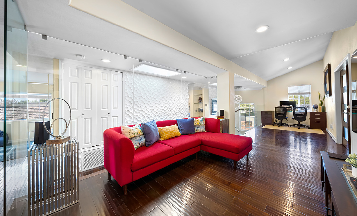 12102 Reagan St, Los Alamitos  CA: 