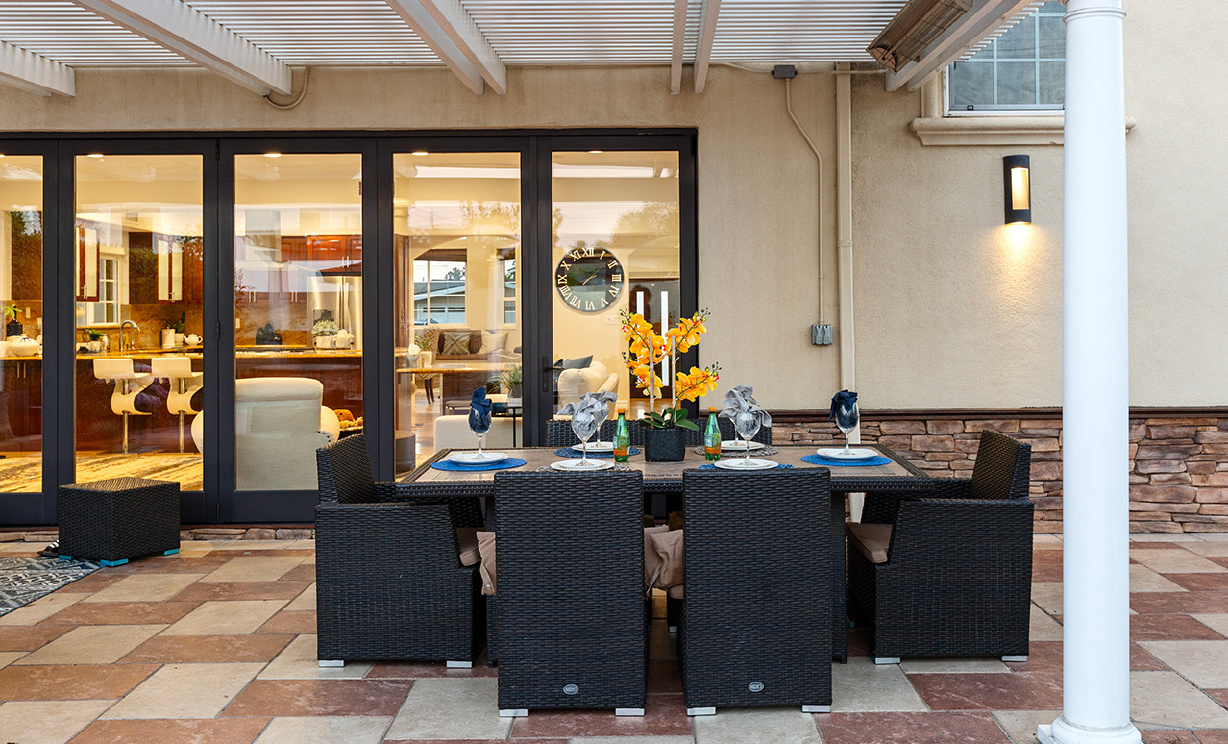 12102 Reagan St, Los Alamitos  CA: 