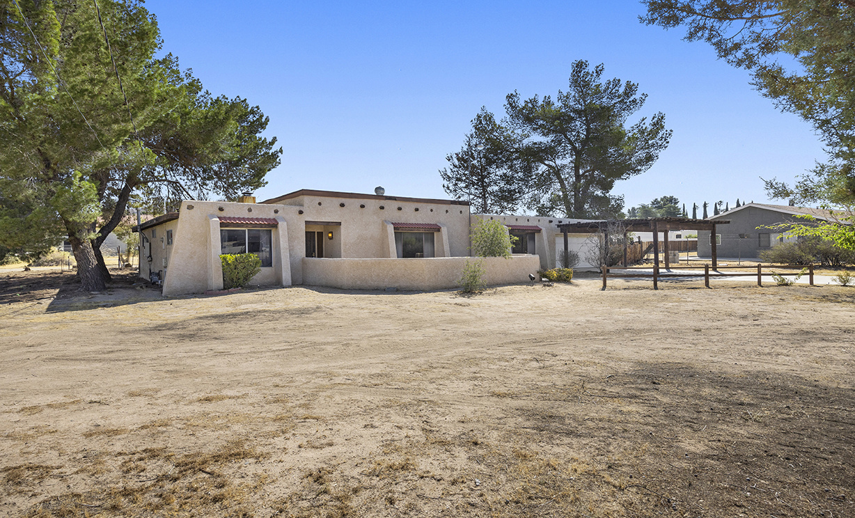 19308 Yanan Road, Apple Valley CA: 