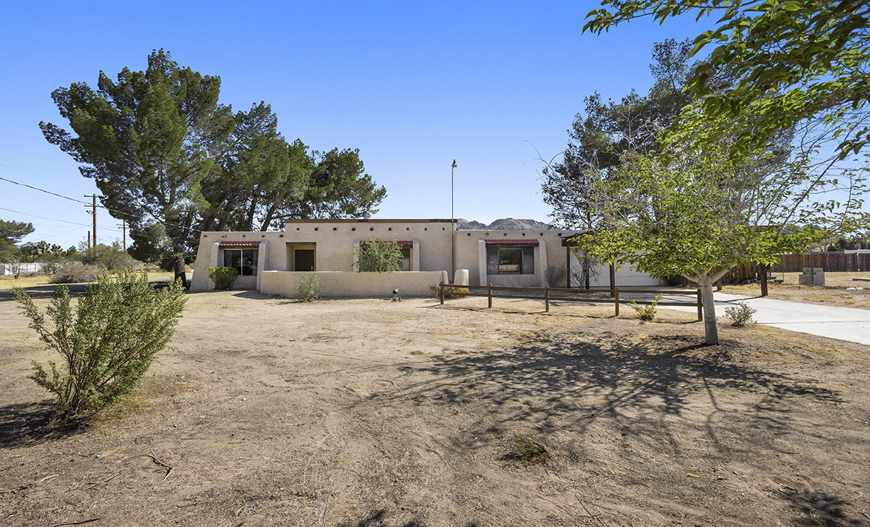 19308 Yanan Road, Apple Valley CA: 