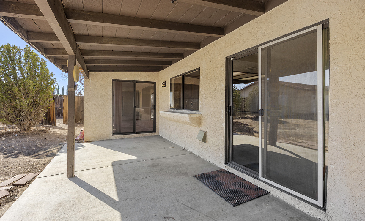 19308 Yanan Road, Apple Valley CA: 