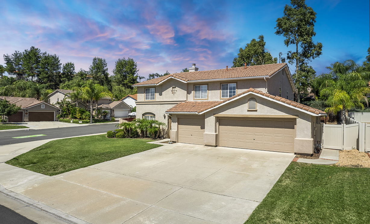 33470 Corte Porfirio, Temecula CA: 