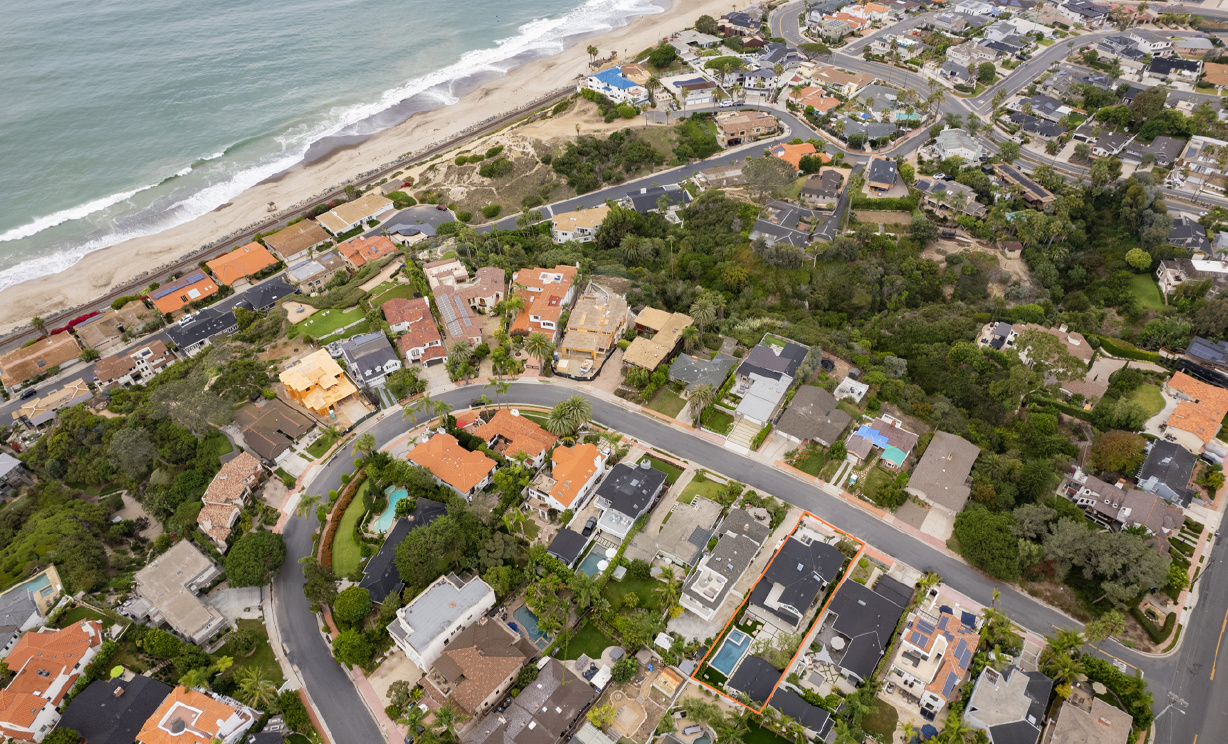 309 W Avenida Gaviota, San Clemente CA: 