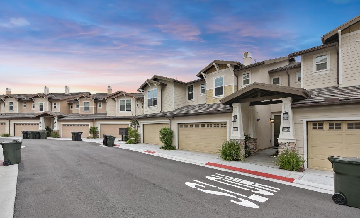 18630 Clubhouse Dr, Yorba Linda CA: 