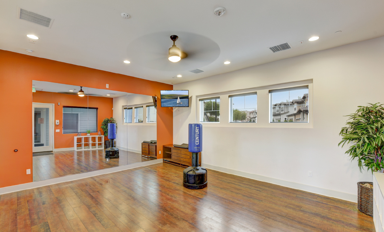 18630 Clubhouse Dr, Yorba Linda CA: 