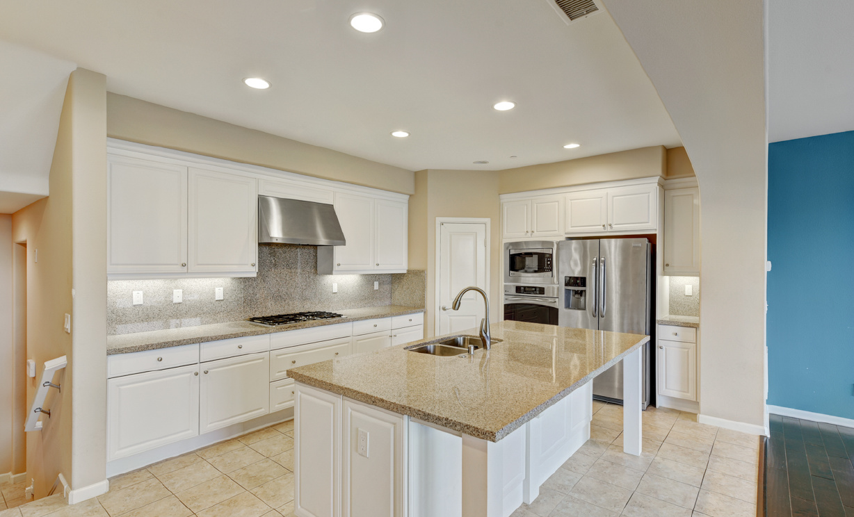 18630 Clubhouse Dr, Yorba Linda CA: 