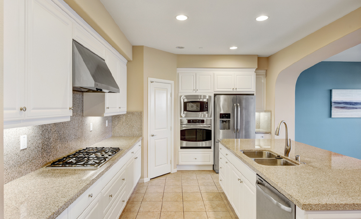 18630 Clubhouse Dr, Yorba Linda CA: 