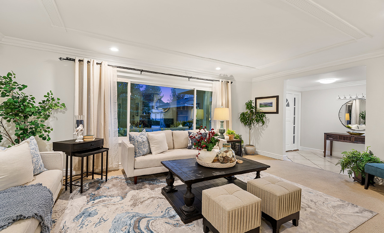 4135 E Church Haven Way, Anaheim Hills CA: 