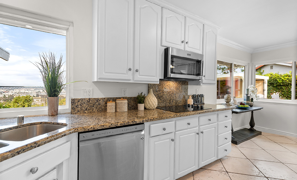 4135 E Church Haven Way, Anaheim Hills CA: 