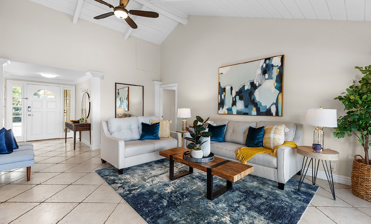 4135 E Church Haven Way, Anaheim Hills CA: 