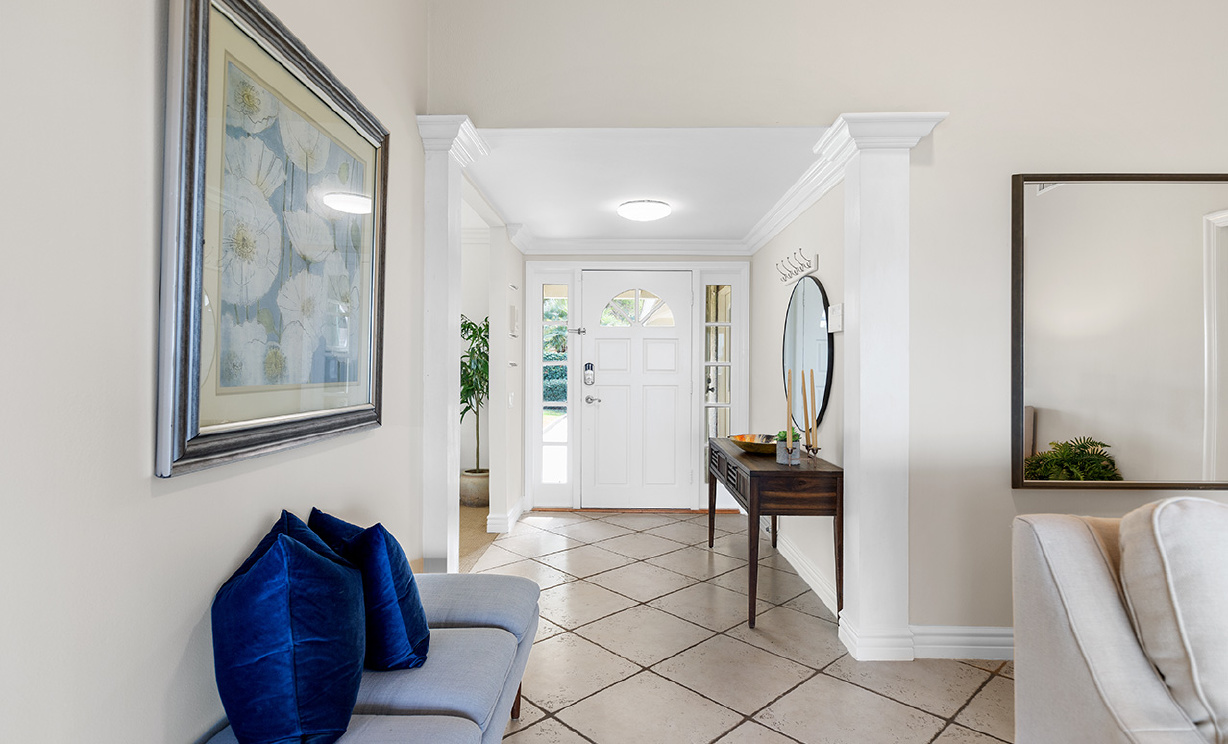 4135 E Church Haven Way, Anaheim Hills CA: 