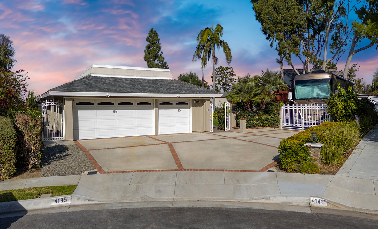 4135 E Church Haven Way, Anaheim Hills CA: 