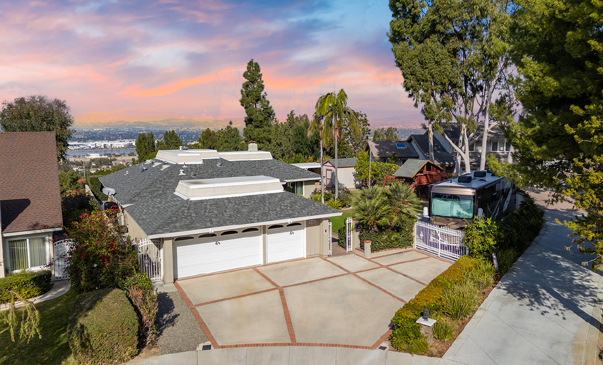 4135 E Church Haven Way, Anaheim Hills CA: 