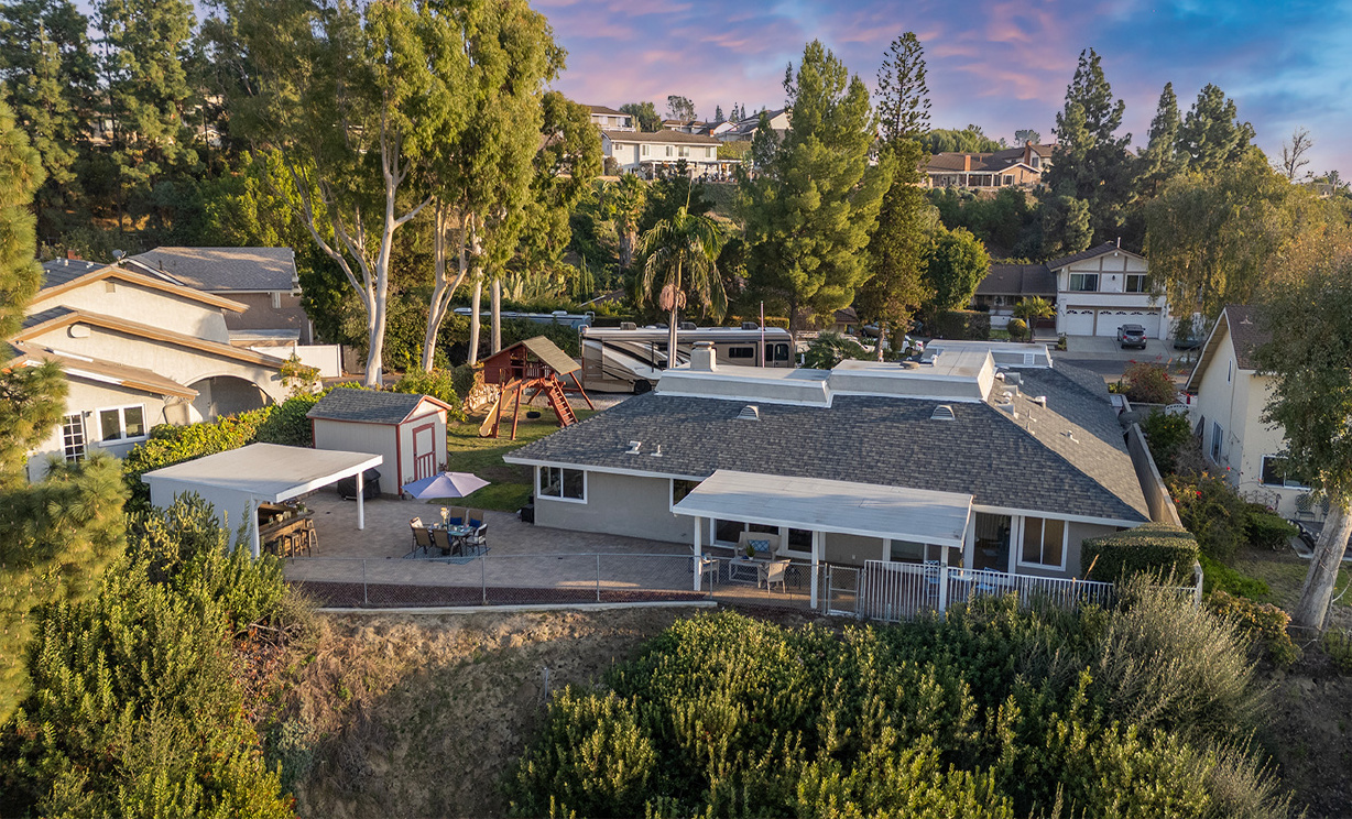 4135 E Church Haven Way, Anaheim Hills CA: 