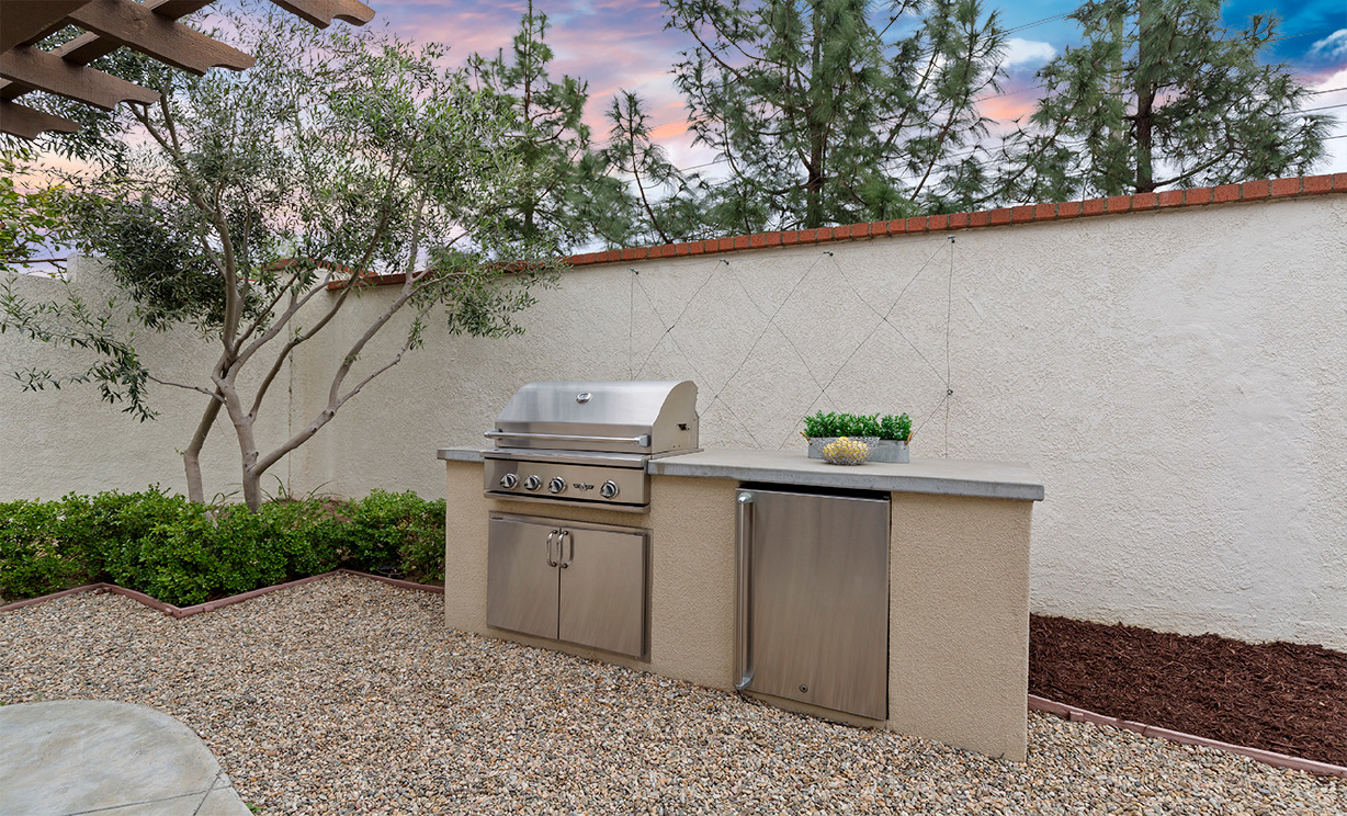 20330 Herbshey Cir, Yorba Linda CA: 