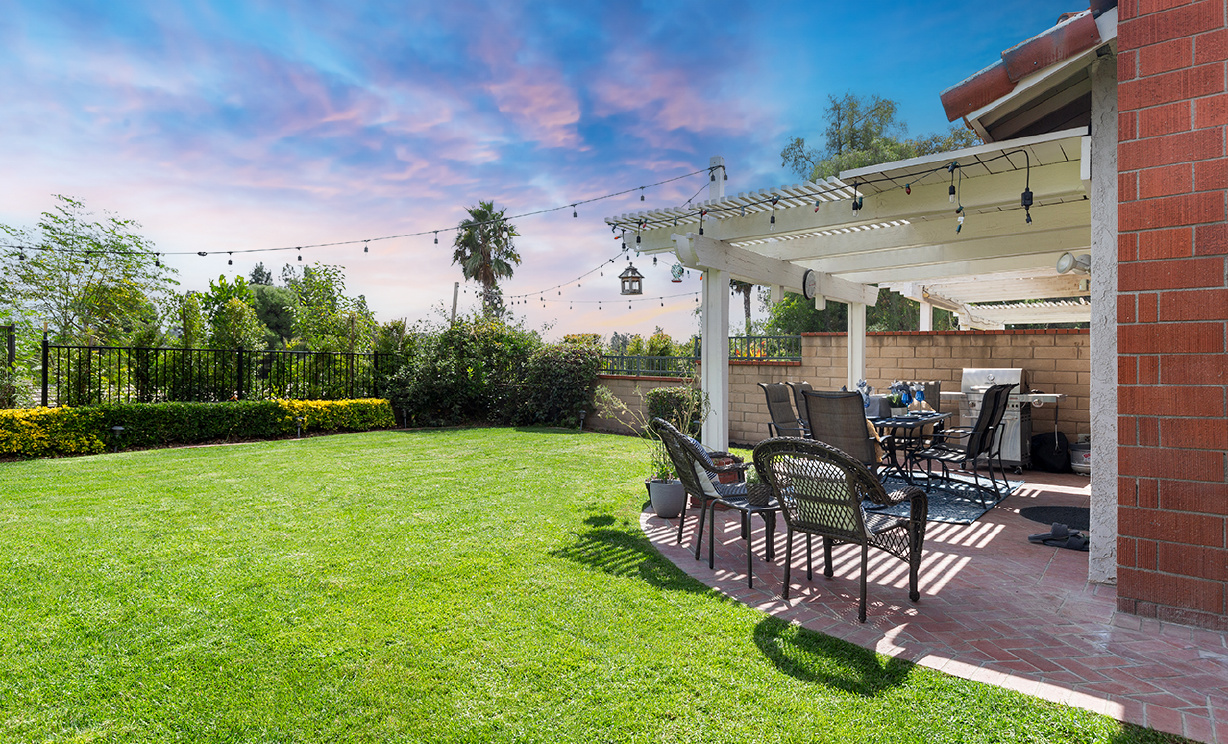 3922 Ravenswood Dr, Yorba Linda CA: 