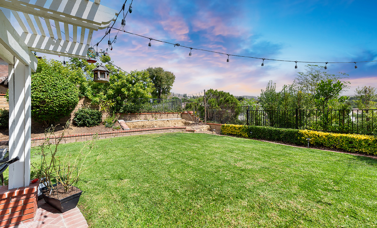 3922 Ravenswood Dr, Yorba Linda CA: 