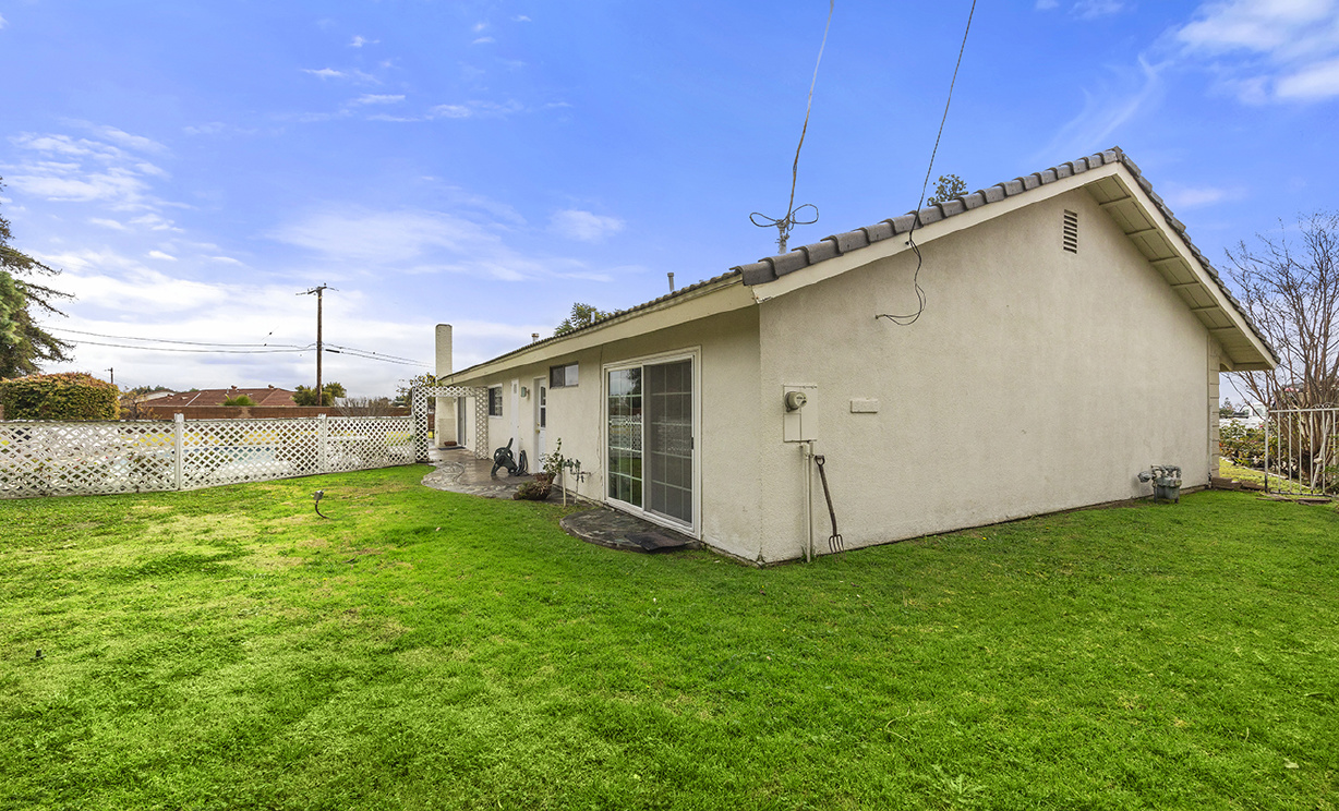 6415 Opal Street, Rancho Cucamonga CA: 