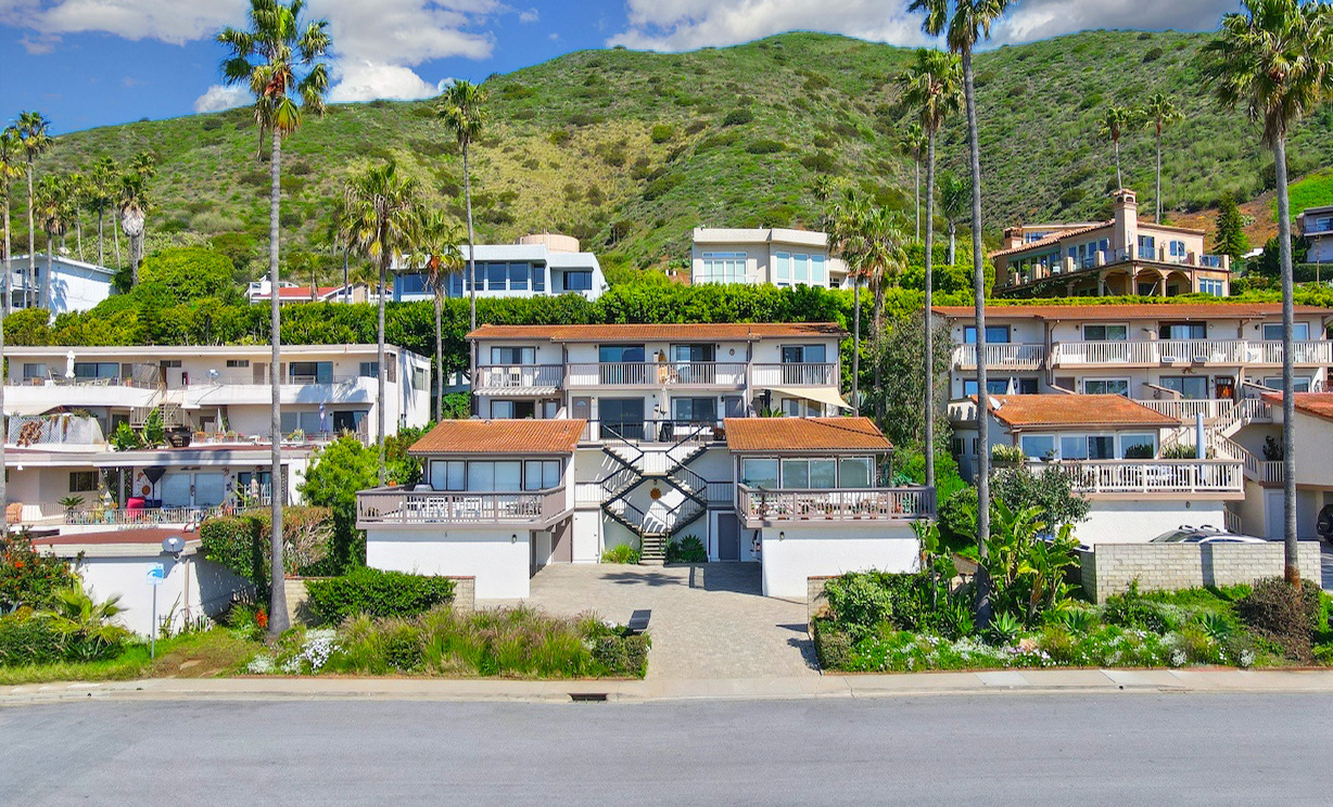 11821 Ellice St , Malibu  CA: 