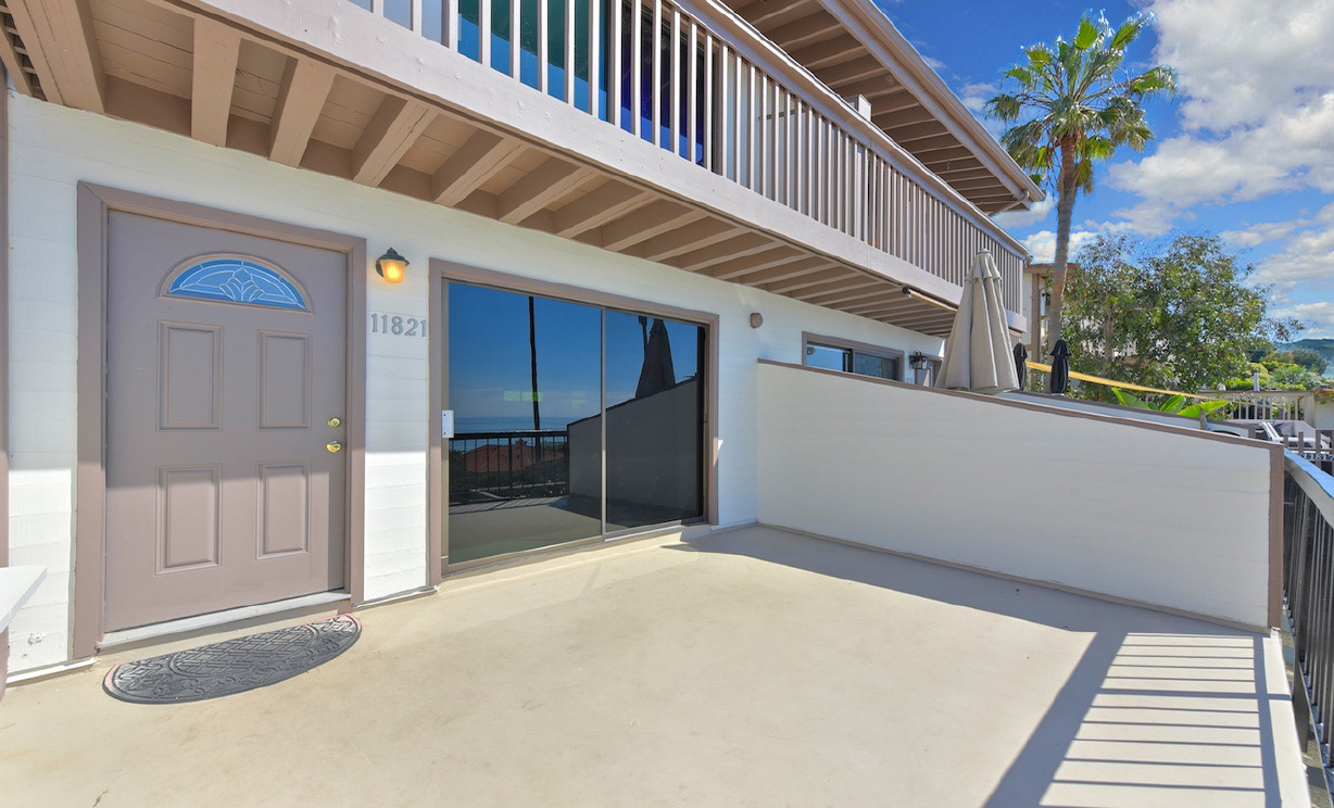 11821 Ellice St , Malibu  CA: 