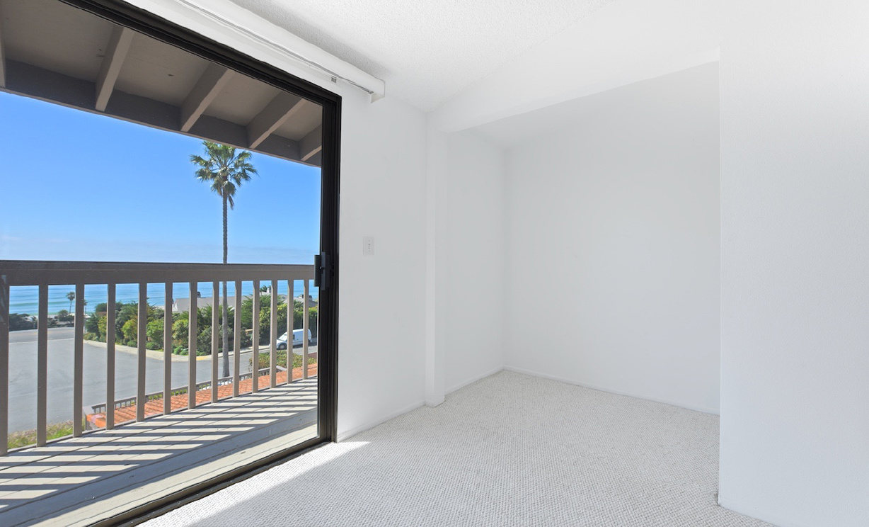 11821 Ellice St , Malibu  CA: 