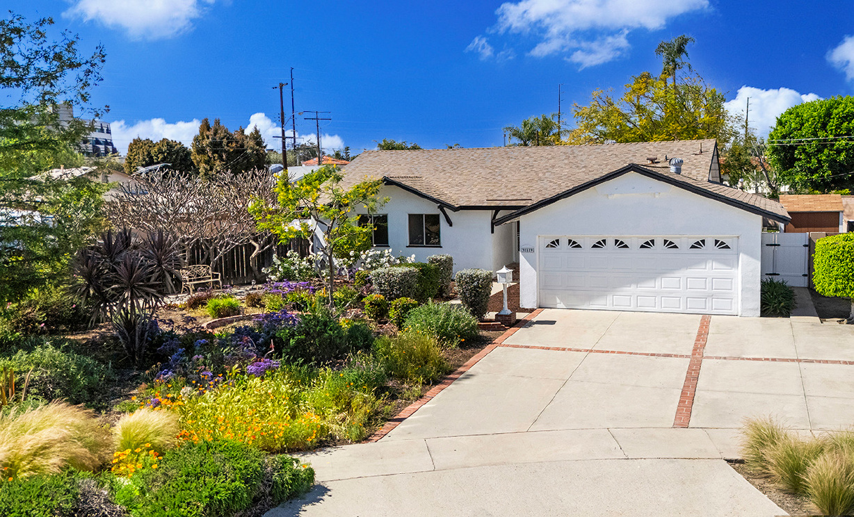 319 Moonbeam Dr, Placentia  CA: 