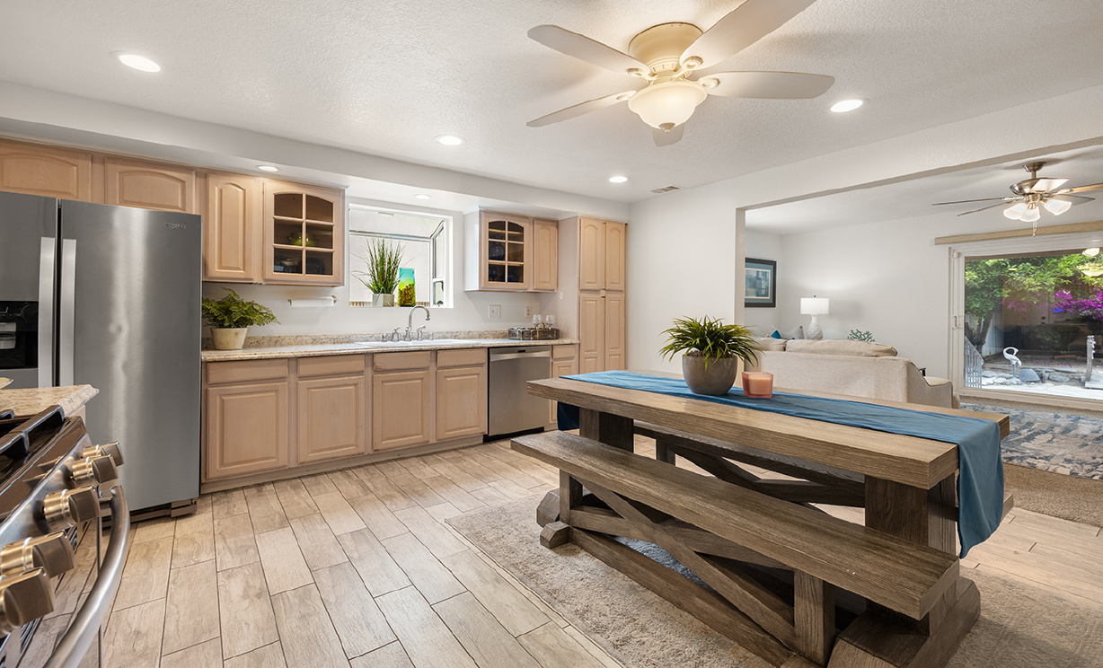 325 N Orange Avenue, Fullerton CA: 