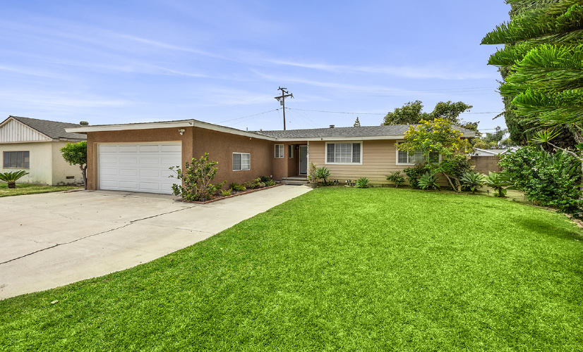 325 N Orange Avenue, Fullerton, CA 92833